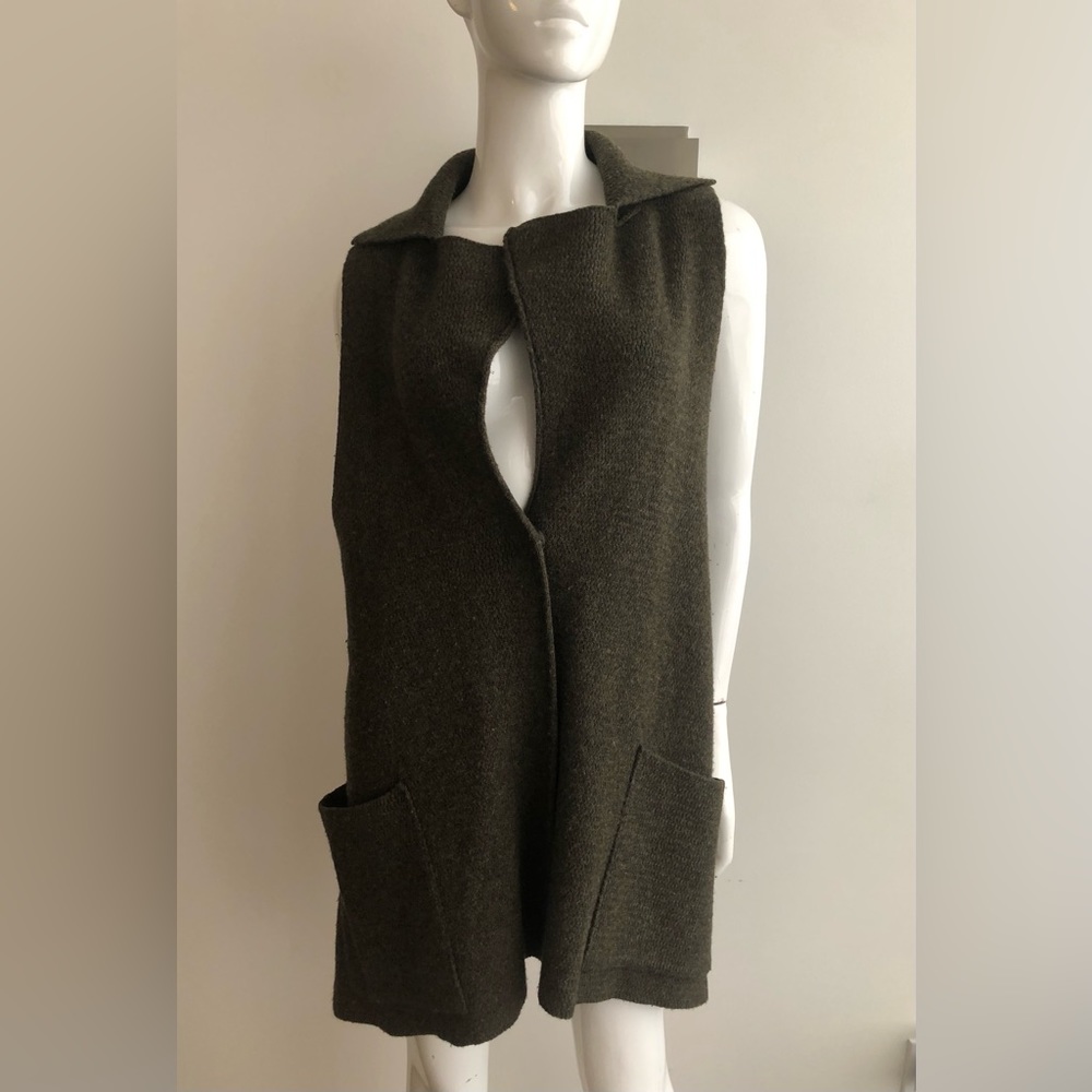 Women sleeveless sweater vest cardigan khaki color size:L
